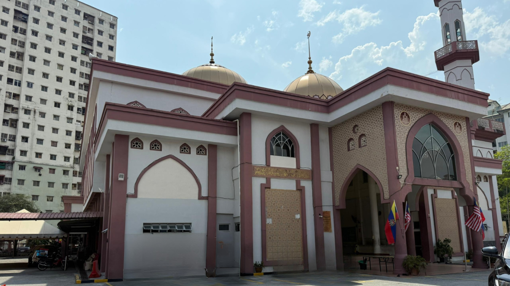 Masjid_Al-Muqarrabin